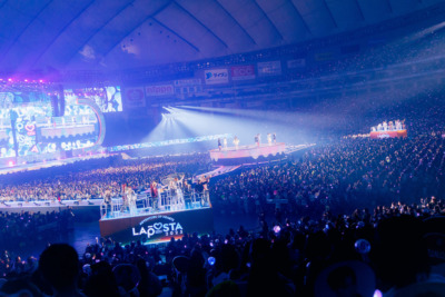 『LAPOSTA 2025 Supported by docomo』より （c）LAPONE ENTERTAINMENT／（c）LAPONE GIRLS