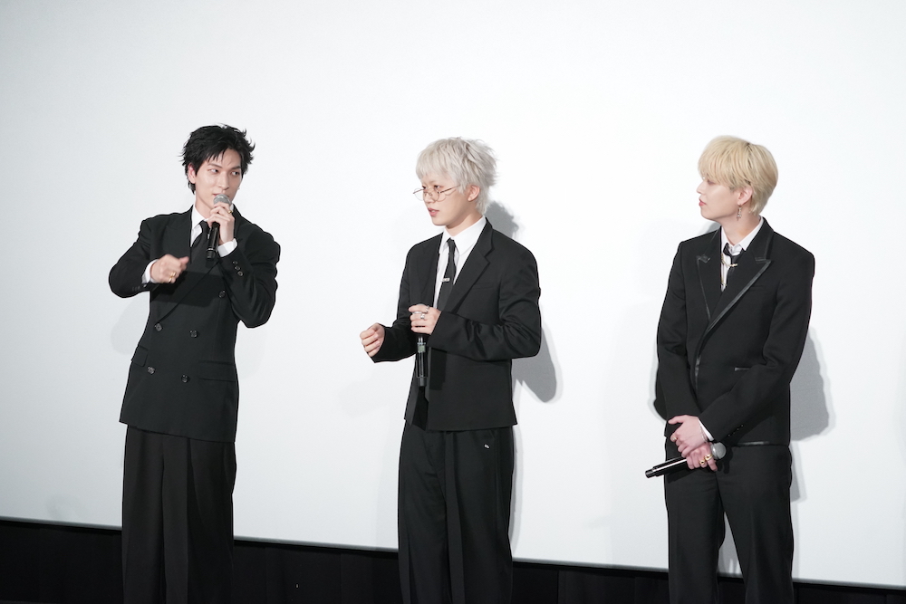 (左から)金城碧海、木全翔也、白岩瑠姫 (C)2025「JO1 THE MOVIE『未完成』-Bon Voyage-」製作委員会