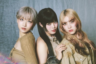 JISOO×NAOKO×MAHINA（HANA）／『Quick Japan』vol.177、未掲載のアザーカットより