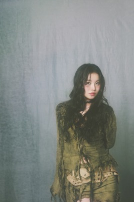 KOHARU／『Quick Japan』vol.177、未掲載のアザーカットより
