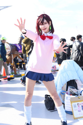 『ダンダダン』綾瀬桃／りさまるさん