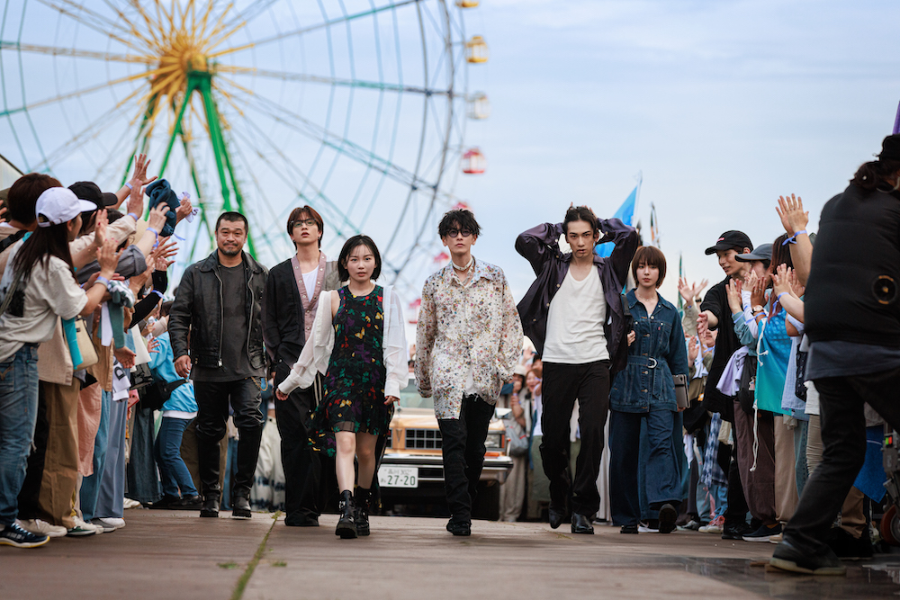 Netflixシリーズ『グラスハート』7月31日（木）より独占配信