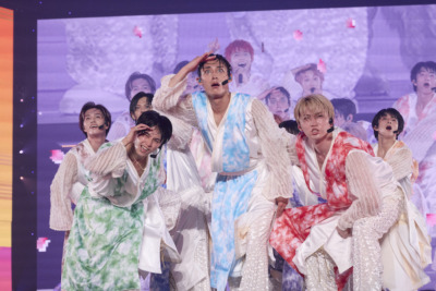 超特急アリーナツアー『BULLET TRAIN ARENA TOUR 2025 EVE』より（撮影＝米山三郎、笹森健一）