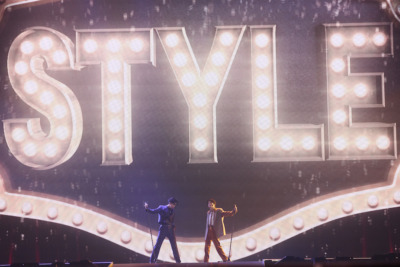 超特急アリーナツアー『BULLET TRAIN ARENA TOUR 2025 EVE』より（撮影＝米山三郎、笹森健一）