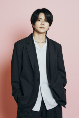 藤牧京介（INI）