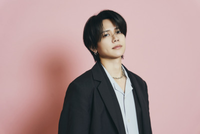 藤牧京介（INI）
