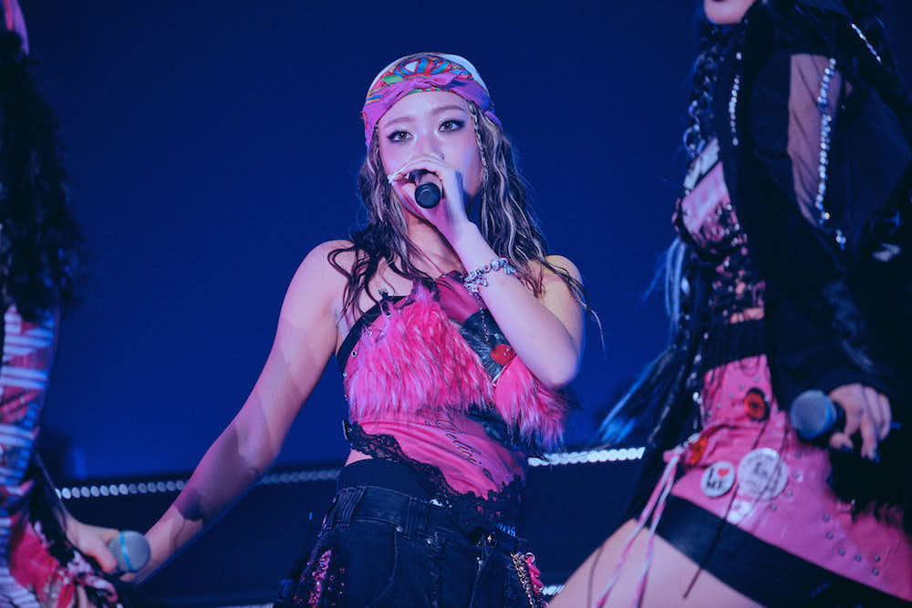 YURI／HANA 1st FANMEETING『HANA with HONEYs』より（撮影＝きるけ。）