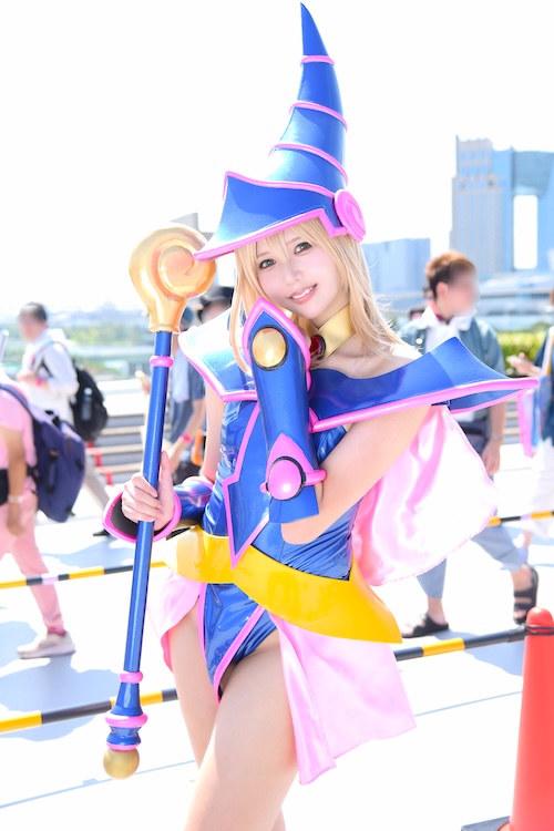 『遊☆戯☆王』ブラック・マジシャン・ガール／緑川希星さん