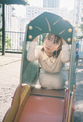 【イン・ザ・ライトブルー #2】藤﨑ゆみあ“強く柔らかく、世界を信じる”彼女が紡ぐこの世界への信頼