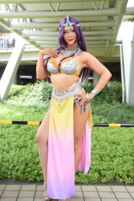 『ドラゴンクエストIV 導かれし者たち』マーニャ／りょうさん