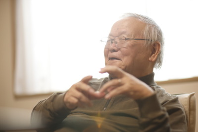 安彦良和、自らのルーツを「描くこと」の現在を語る─最新作『銀色の路』から、アニメ制作に懸ける新たな決意まで【安彦良和 マイ・バック・ページズ特別編】