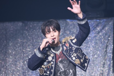 海帆（OCTPATH）／『OWV・OCTPATH MASHUP LIVE 2025 TWO THRONE』2025年12月13日の公演より（撮影＝山口比佐夫）