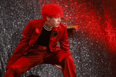 佐野文哉／『OWV OCTPATH MASHUP LIVE 2025 TWO THRONE』2025年12月14日の公演より（撮影＝山口比佐夫）