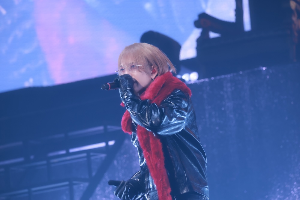 本田康祐/『OWV OCTPATH MASHUP LIVE 2025 TWO THRONE』2025年12月14日の公演より(撮影=山口比佐夫)