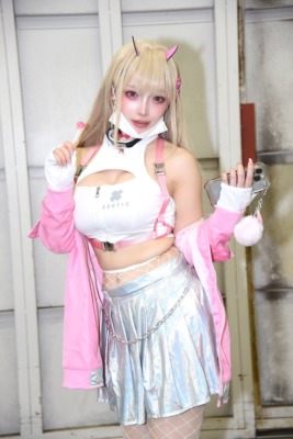 『勝利の女神：NIKKE』バイパー／千咲てらさん