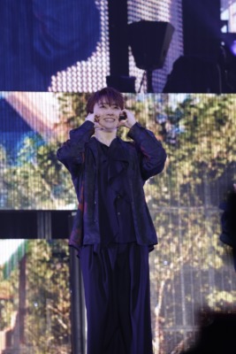 ユーキ／『BULLET TRAIN ARENA TOUR 2025-2026 REAL?』より（撮影＝米山三郎、笹森健一）