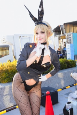 『勝利の女神：NIKKE』エード／ネトーチカさん