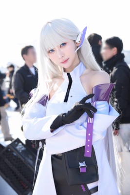 『勝利の女神：NIKKE』セシル／えこぴさん