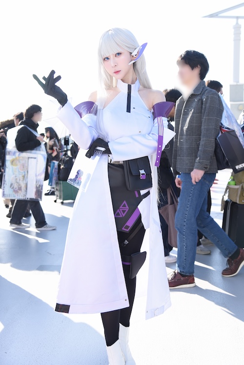 『勝利の女神：NIKKE』セシル／えこぴさん