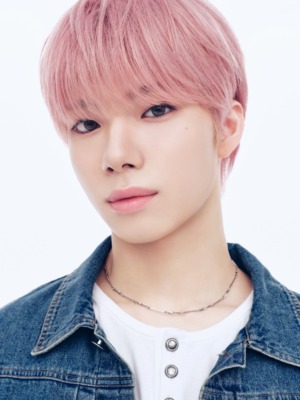 YOSHIKI
