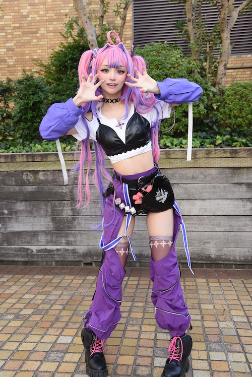 綺々羅々ヴィヴィ（ホロライブ）／しゅしゅさん