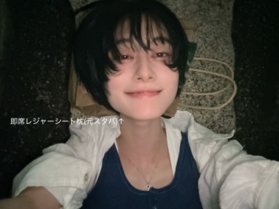 ExWHYZ・mikina